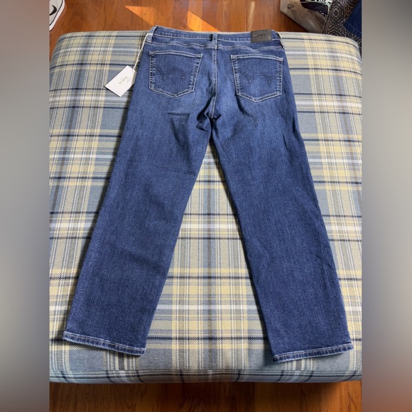 Edwin Bree Shape Crop Straight Leg Jeans in Ritual - Picture 13 of 13